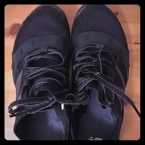 Men's New Balance Minimus Trail Running shoes, 11W